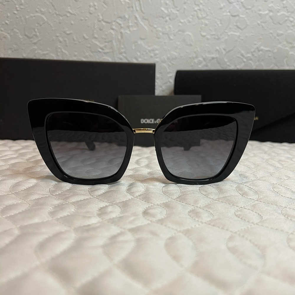 ❌SOLD❌ Dolce & Gabbana Sunglasses